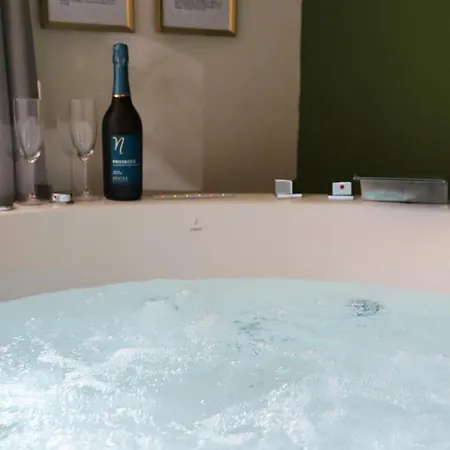 Vatican Jacuzzi House アパート ローマ
